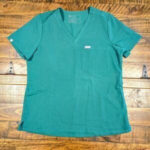 FIGS Technical Catarina One Pocket Scrub Top Cactus Green Size Medium